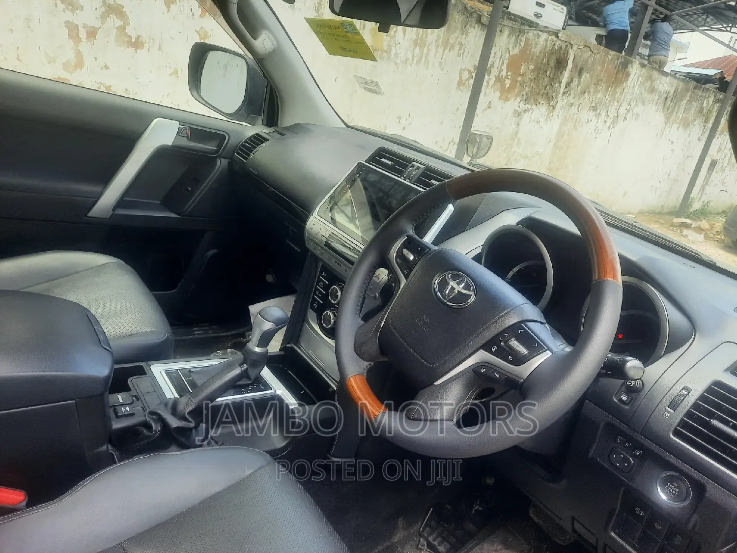 Toyota Land Cruiser Prado 3.0 D-4D (190 Hp) 7 seats 2016 Gold