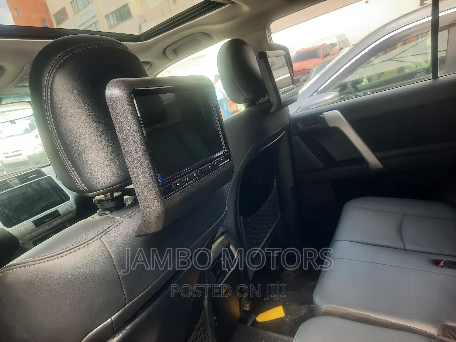 Toyota Land Cruiser Prado 3.0 D-4D (190 Hp) 7 seats 2016 Gold