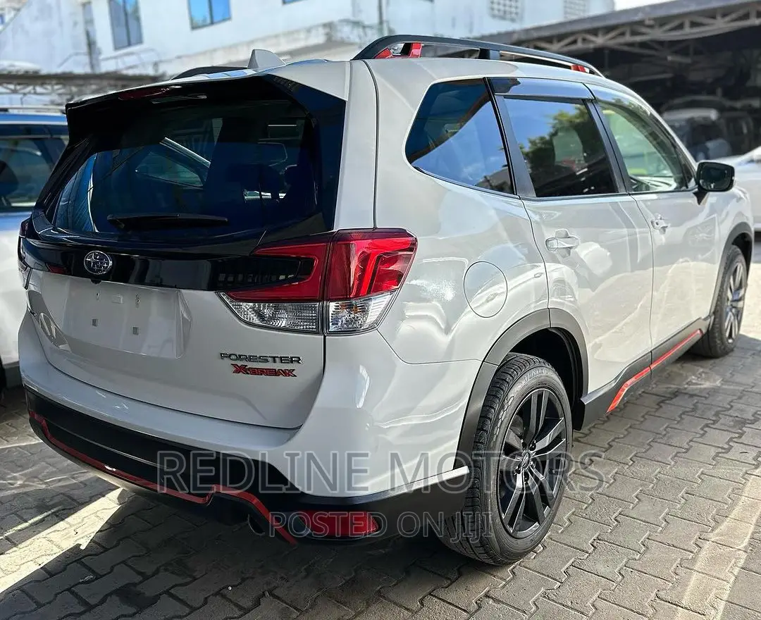 Subaru Forester Limited AWD 2019 White