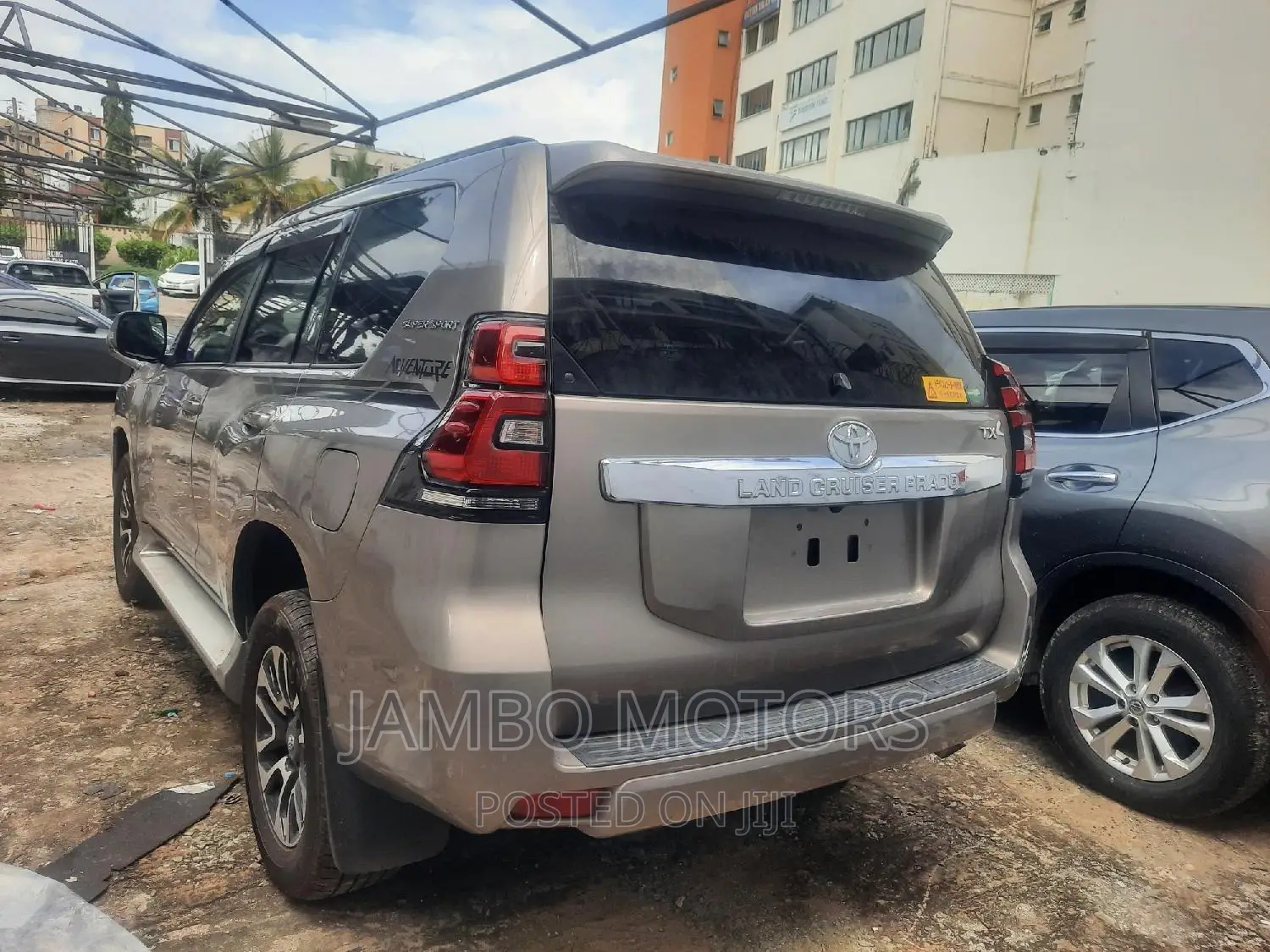 Toyota Land Cruiser Prado 3.0 D-4D (190 Hp) 7 seats 2016 Gold