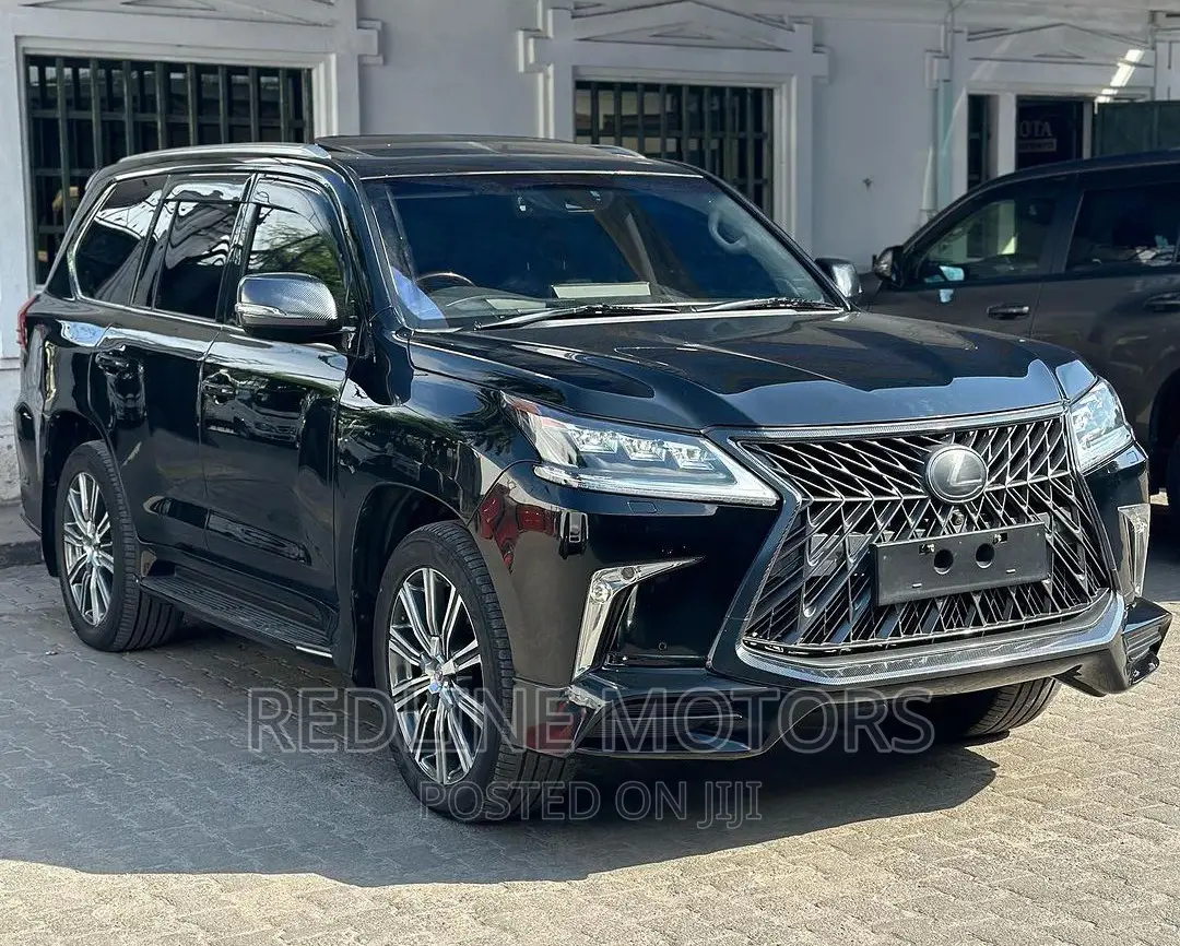 Lexus LX 570 AWD 2016 Black