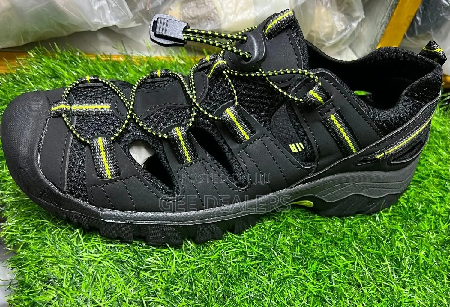 Unisex Quality Open Shoes