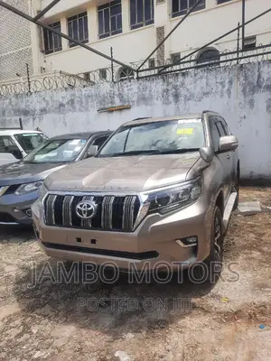 Toyota Land Cruiser Prado 3.0 D-4D (190 Hp) 7 seats 2016 Gold