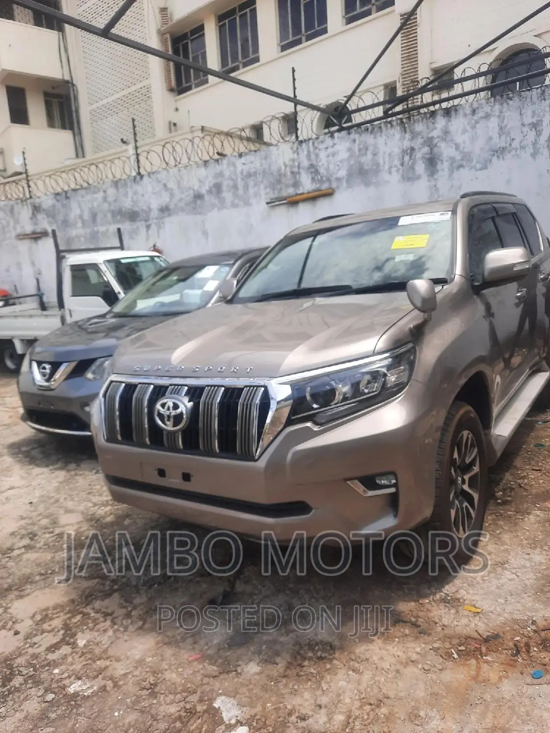 Toyota Land Cruiser Prado 3.0 D-4D (190 Hp) 7 seats 2016 Gold