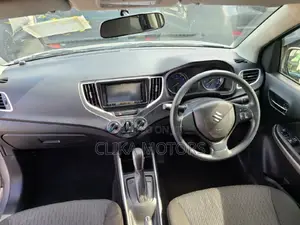 Suzuki Baleno 2016 Silver