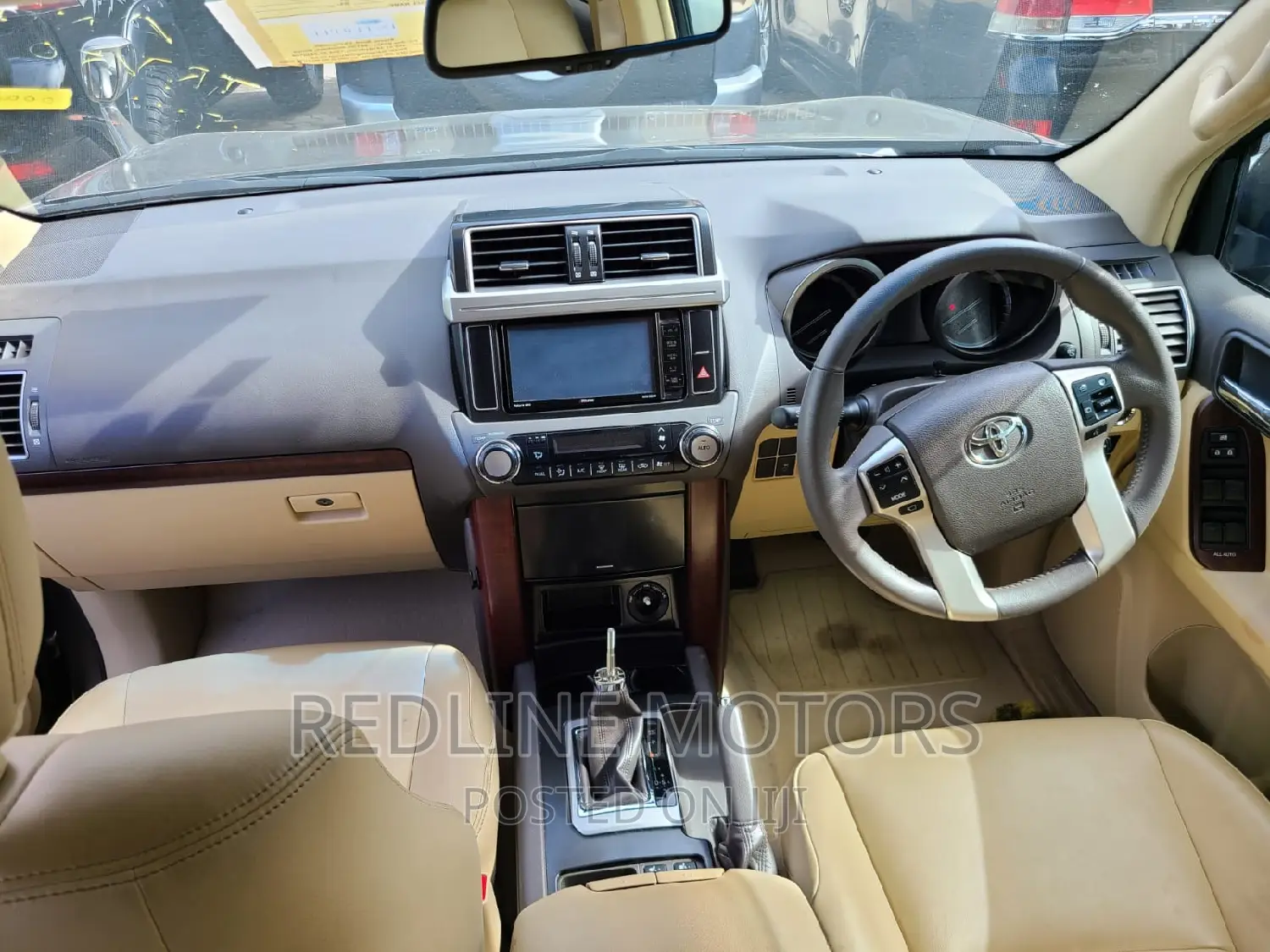 Toyota Land Cruiser Prado 2016 Gray