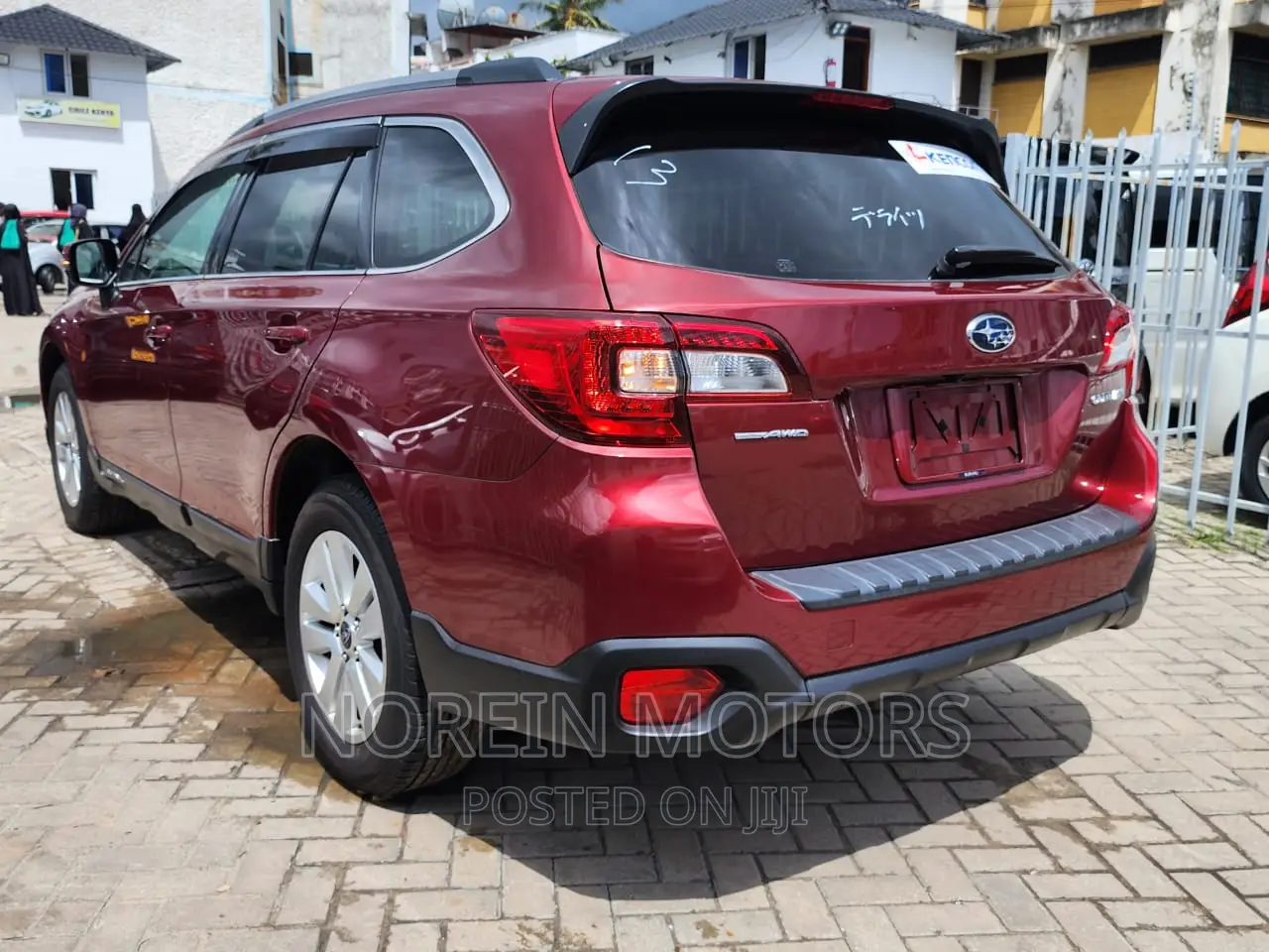 Subaru Outback 2017 Red