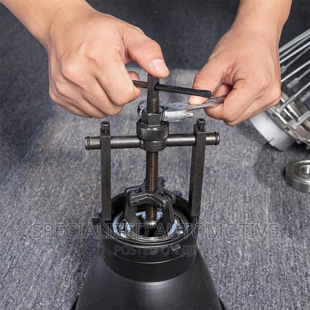 Inner Bearing Puller and Gear Extractor - main view