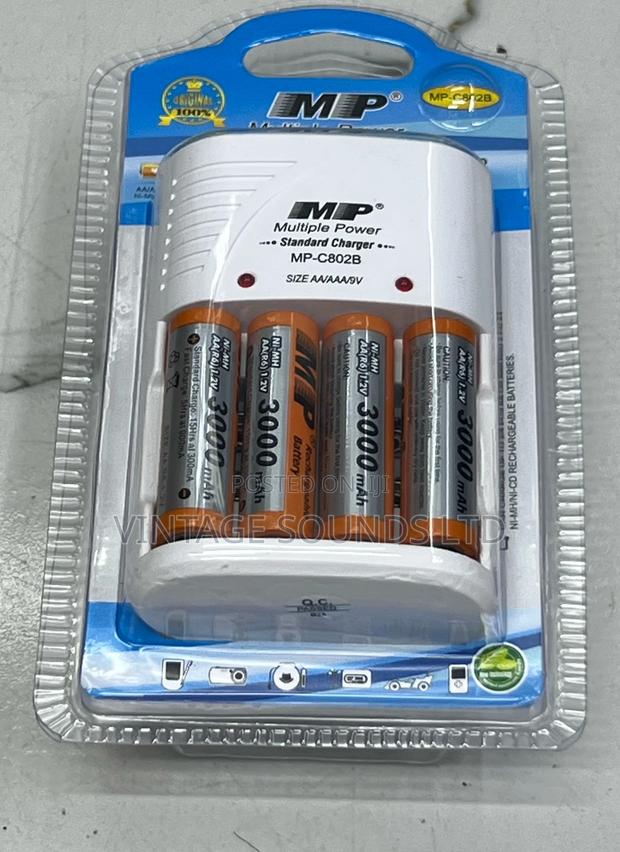 Mp Multiple Charger With 4 Rechargeable AA Batteries - main view