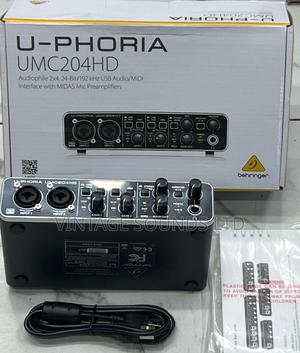 Behringer U-Phoria UMC204HD USB 2.0 Audio Interface - thumbnail 2