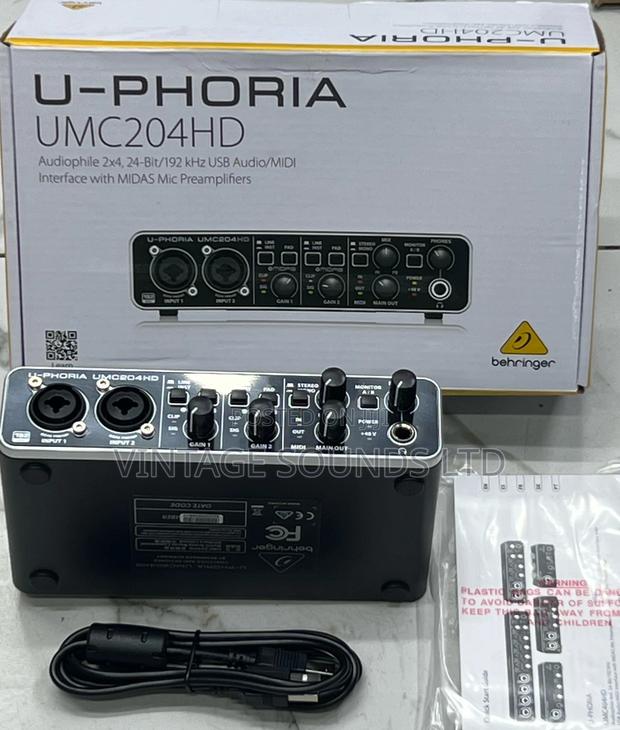 Behringer U-Phoria UMC204HD USB 2.0 Audio Interface - main view