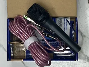 BNK Microphone B7 Dynamic Microphone With 5 M Cable