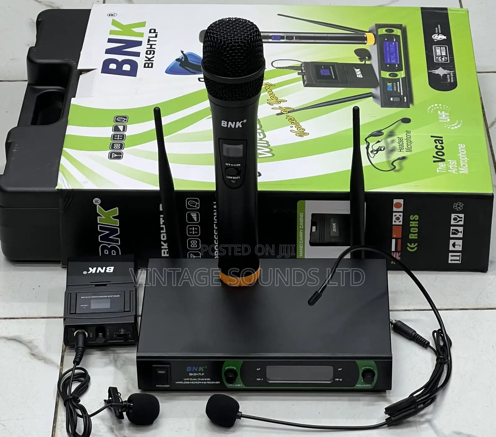 BNK Bk9 3WIRELESS Microphone System With Lapel