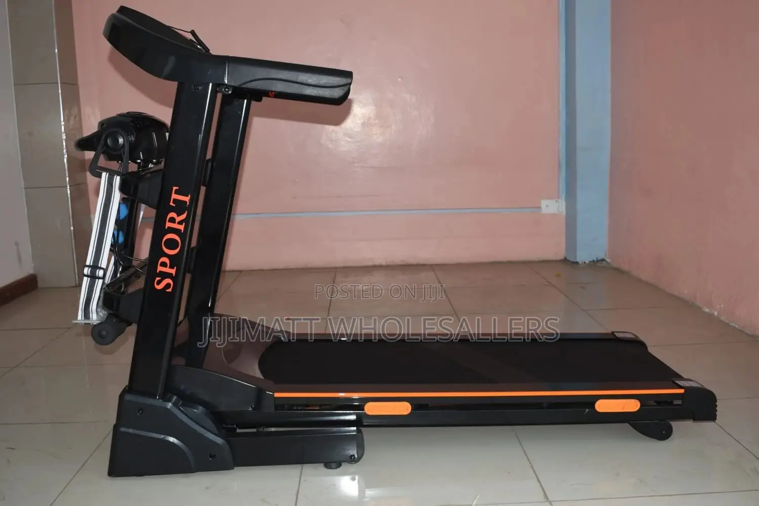*Auto Incline Treadmill With Massage Belt*Available