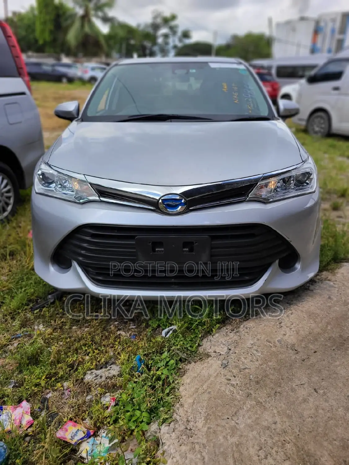 Toyota Corolla Fielder 2016 Silver