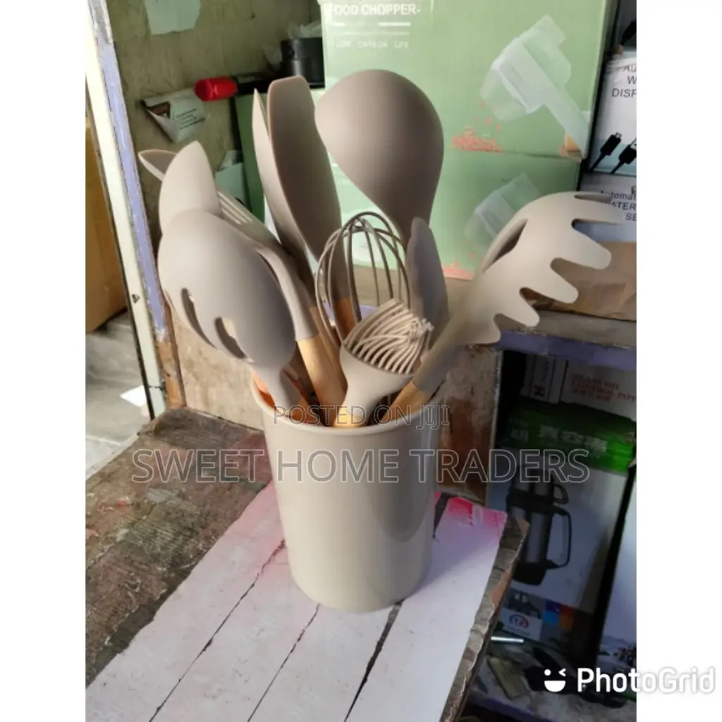 Kitchen Set 12pcs Silicone Non-Stick Cooking Spoon Set**
