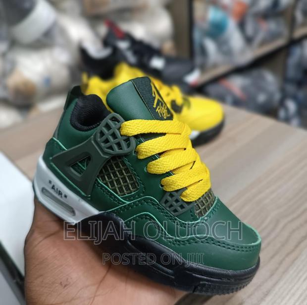 Kids J4 Sneakers - thumbnail 3