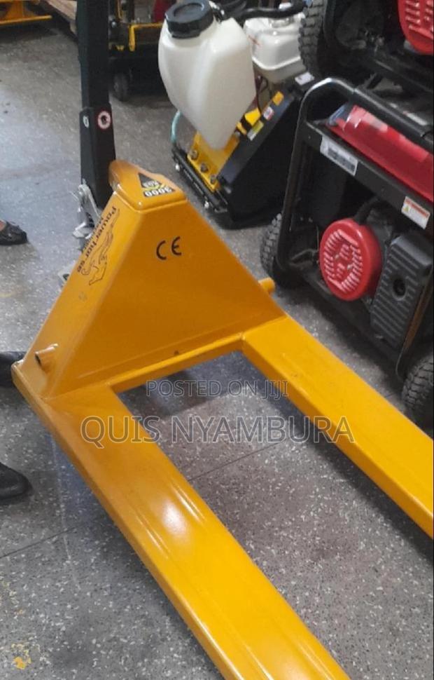 Manual Pallet Trolley/ Truck