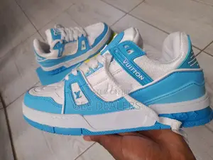 Louis Vuiton Sneakers