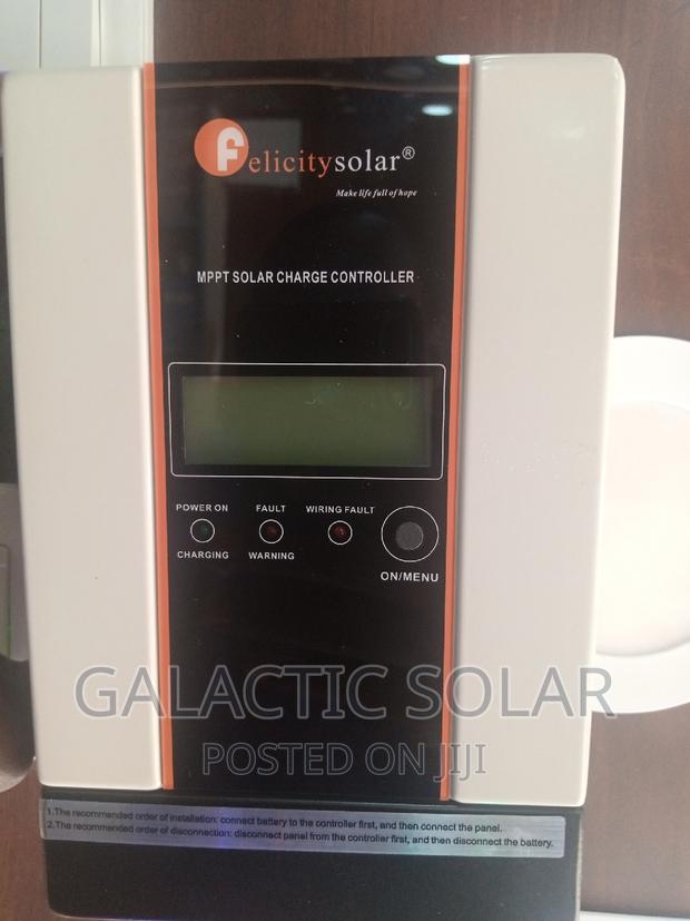 MPPT Solar Charge Controller 30A - main view