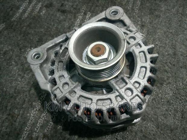 Nissan Hr15 Alternator for Note, March, Ad, Wingroad, Tiida.