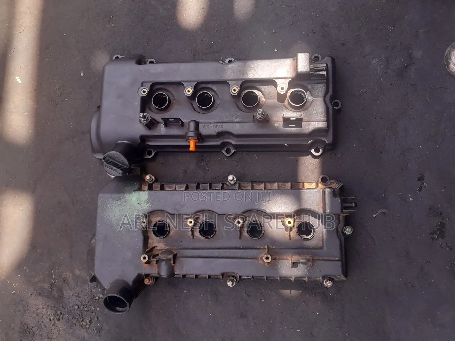 Mitsubishi Colt A90 Top Cover Engine