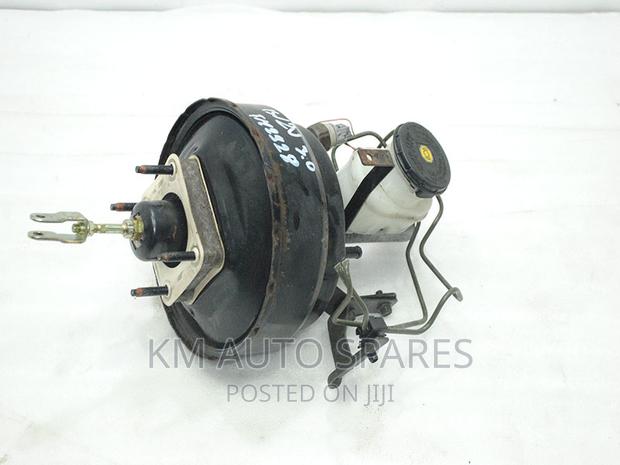 Isuzu Dmax Brake Booster Master Cylinder.