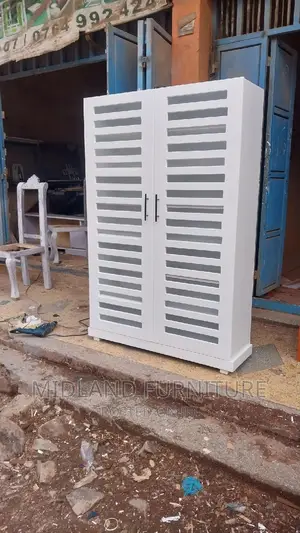 30 Pair Shoe Rack/ Closed Shoe Cabinet