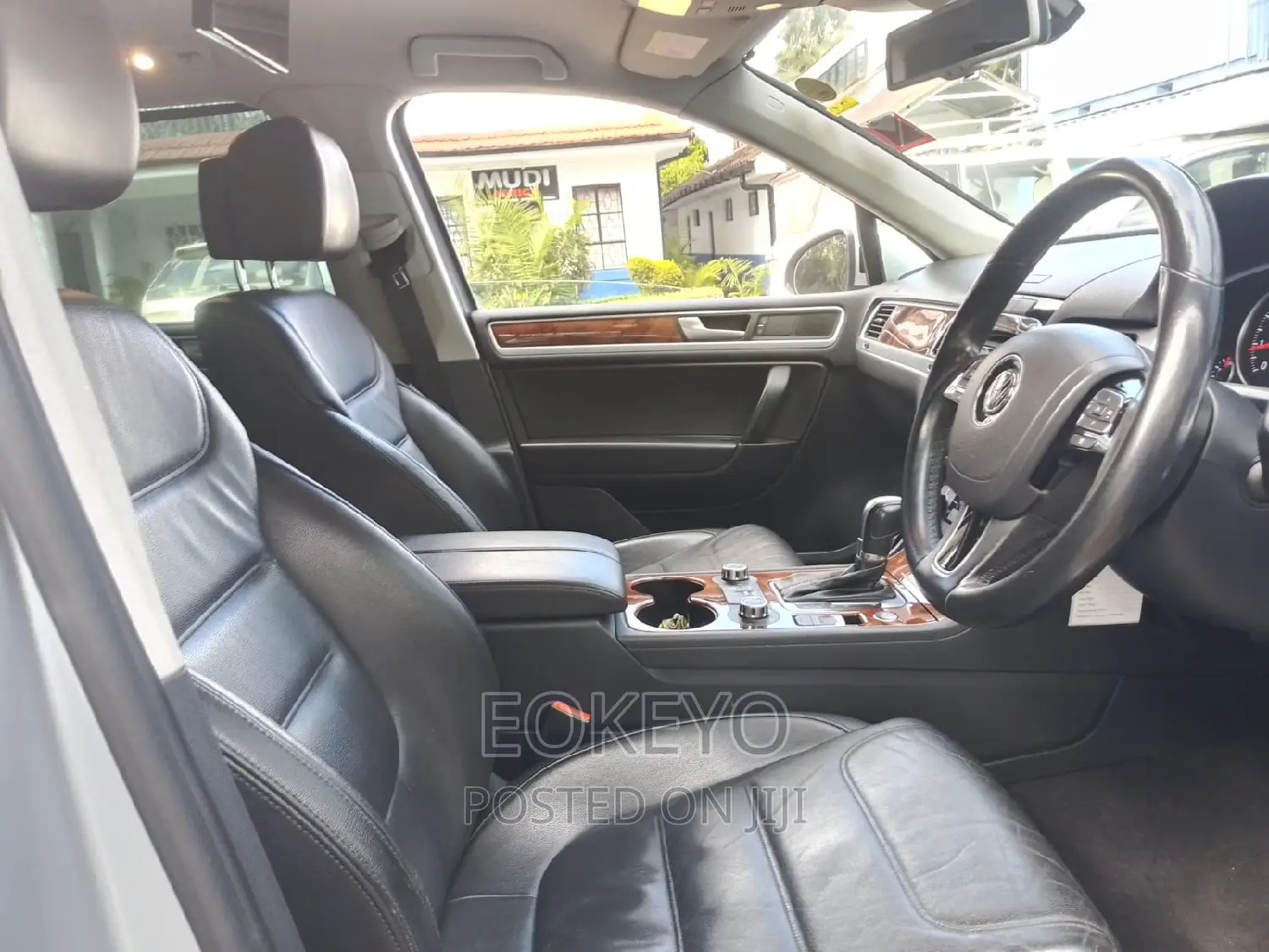 Volkswagen Touareg Hybrid 2013 Silver