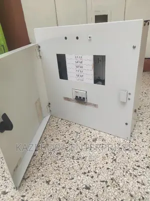 Schneider Distribution Board 4-Way