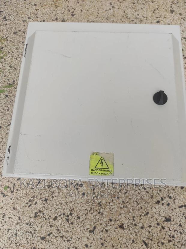 Schneider Distribution Board 4-Way - thumbnail 6