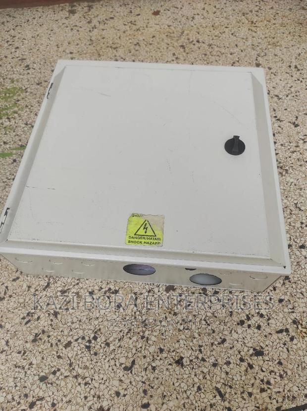 Schneider Distribution Board 4-Way - thumbnail 7