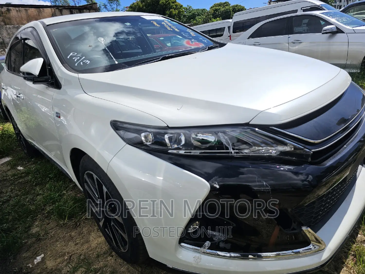 Toyota Harrier 2017 Pearl