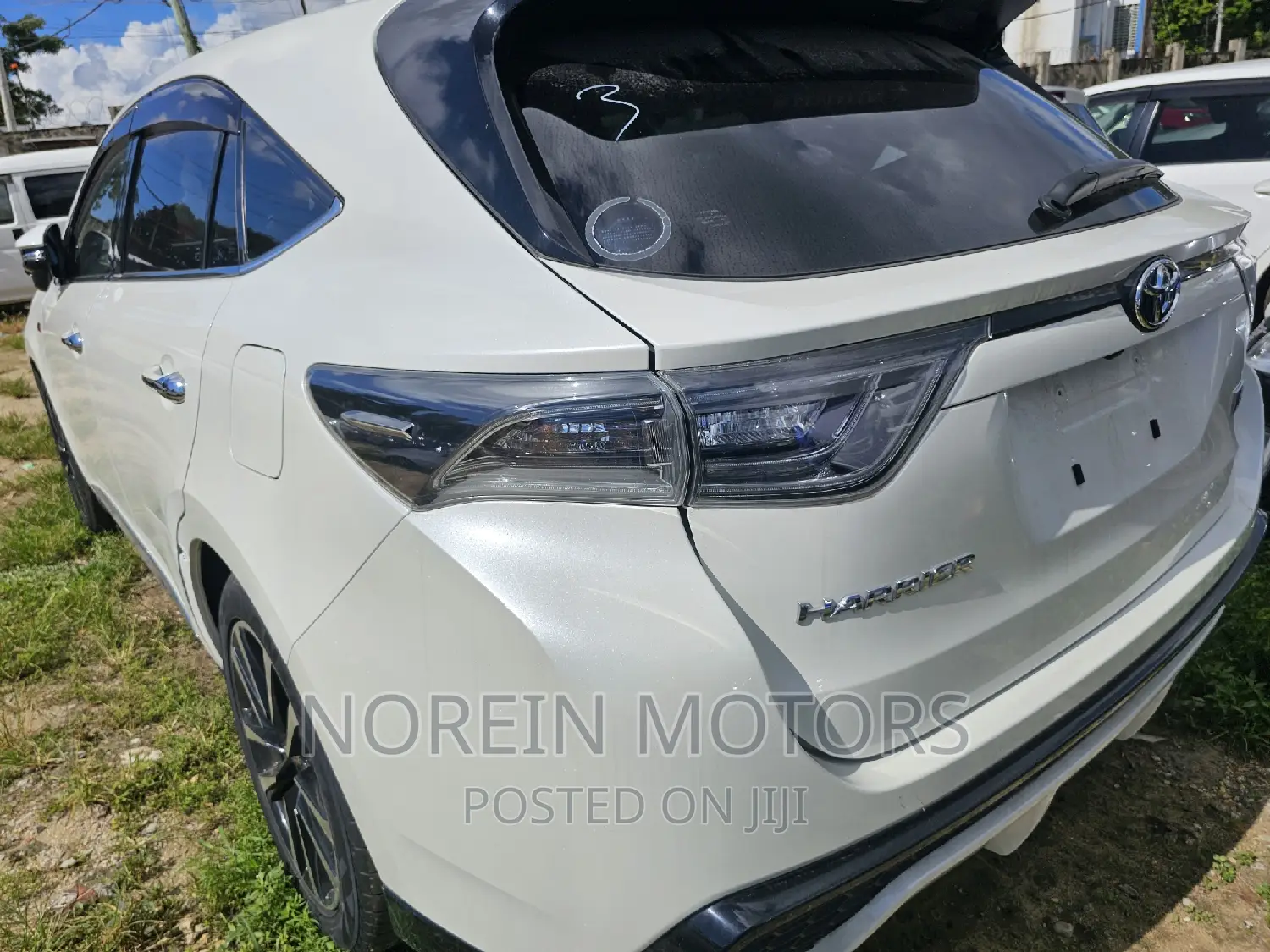 Toyota Harrier 2017 Pearl