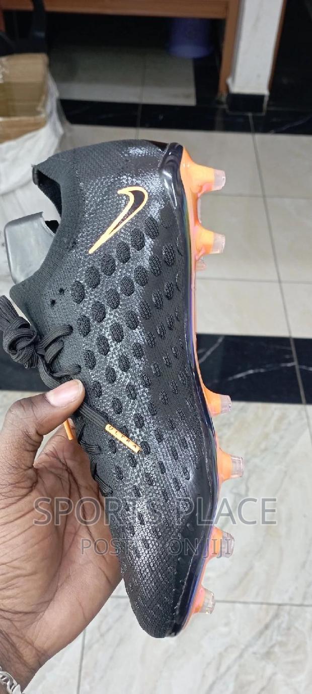 Latest Nike Hypervenom Football Boots - thumbnail 3