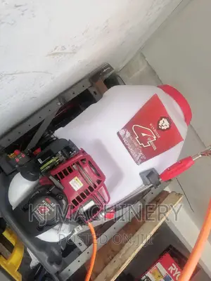Gasoline Powered 25litres WINDSOR Powersprayer -Backpack