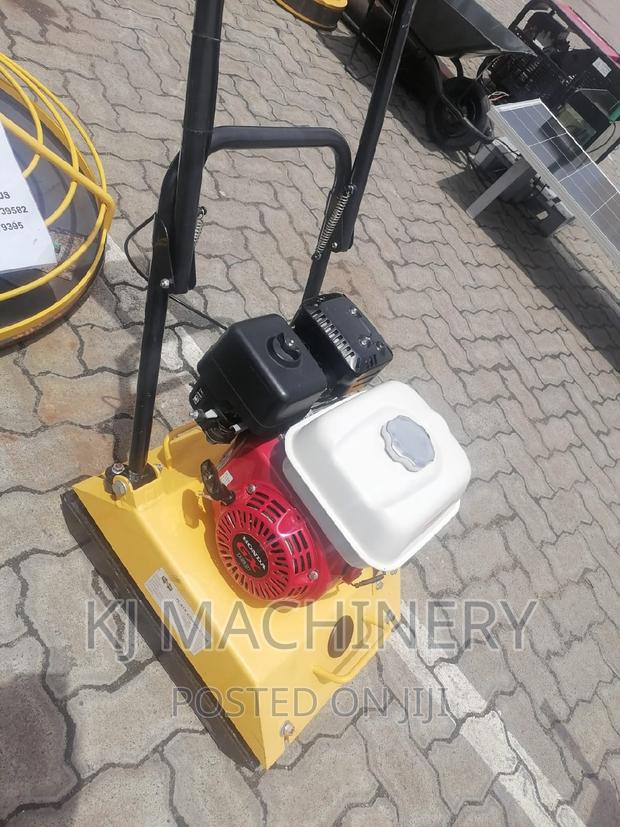Heavy Duty Honda Powered Plate Compactor -Quality 80kg - thumbnail 2