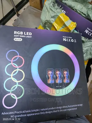 18 Inches Ringlight With Stand and Three Phone Holders