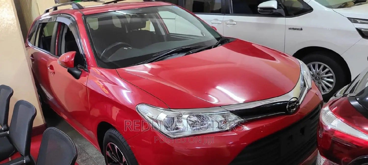 Toyota Corolla Fielder 2016 Red