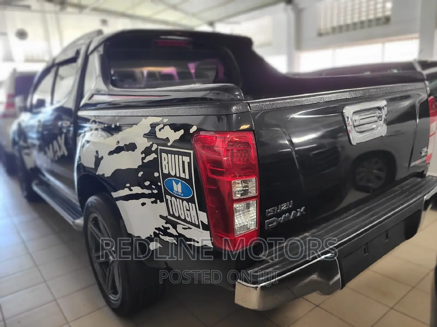 Isuzu D-MAX 2016 Black
