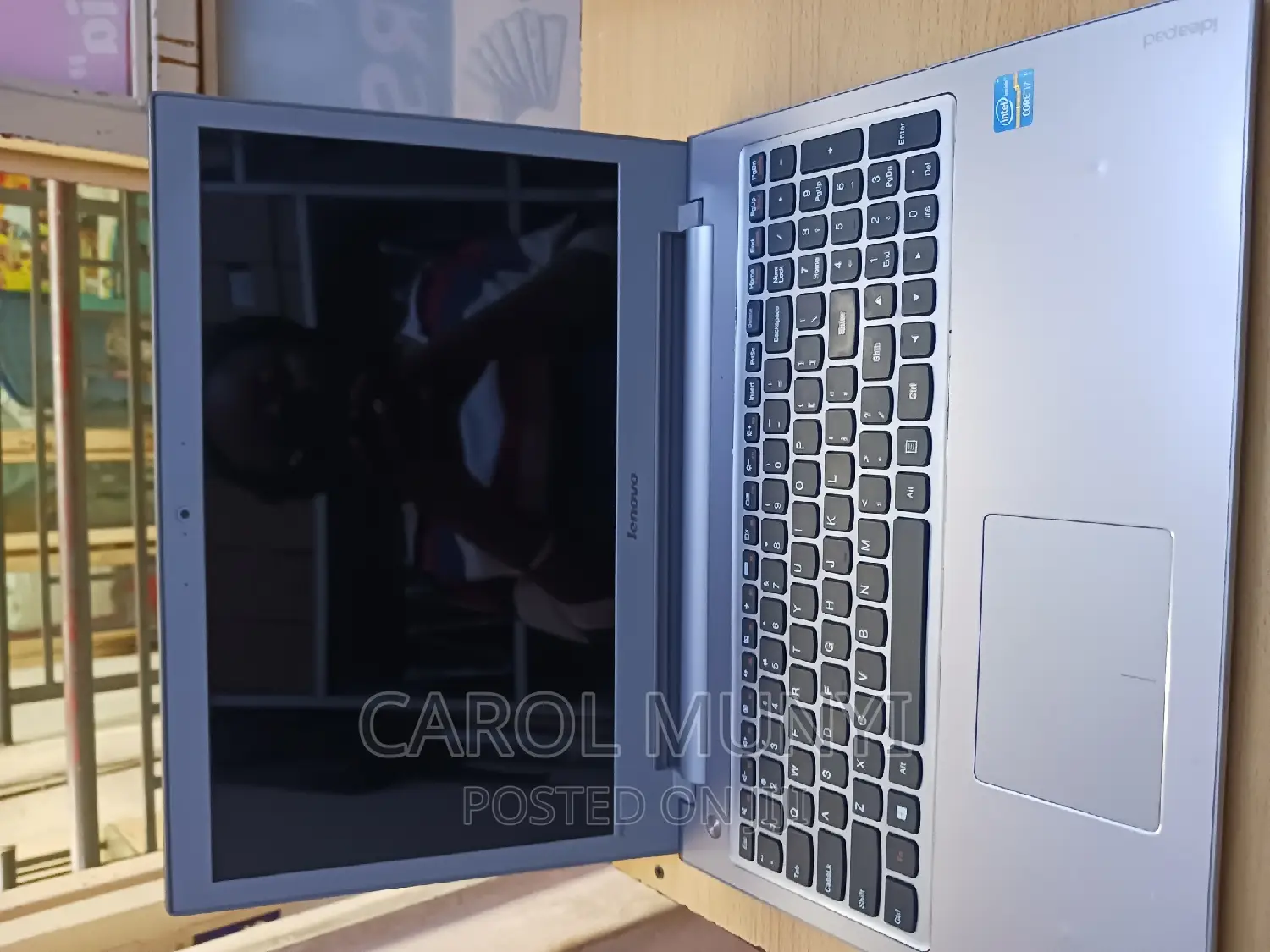 New Laptop Lenovo A7 4GB Intel Core I7 SSD 500GB