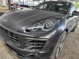 Porsche Macan 2017 Gray