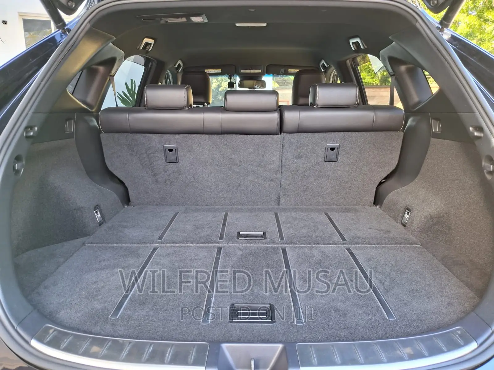 Toyota Harrier 2.0 2016 Black