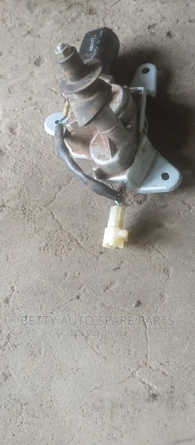 Nissan Nt30 Wiper Motor