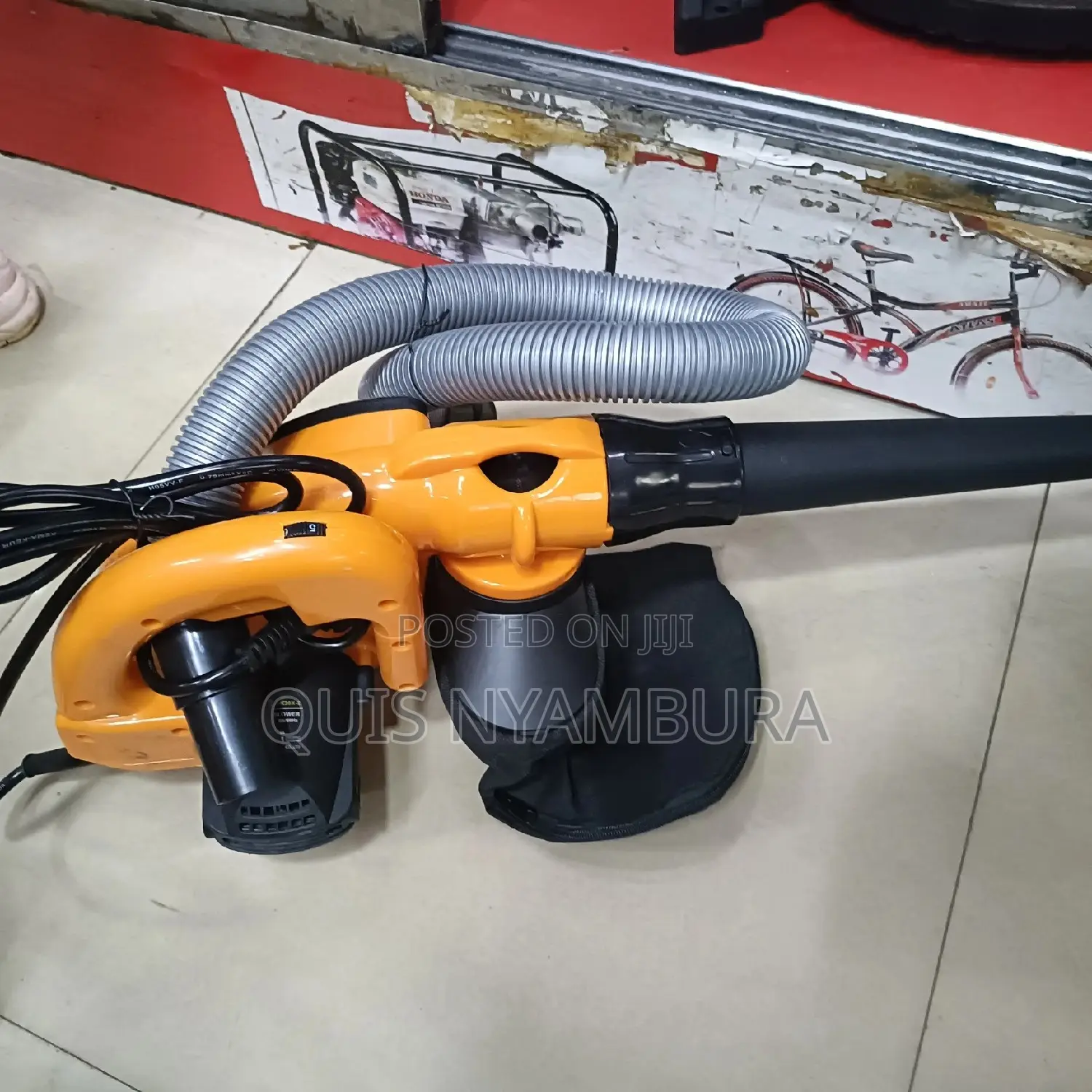 Blower/ Electric Blower.