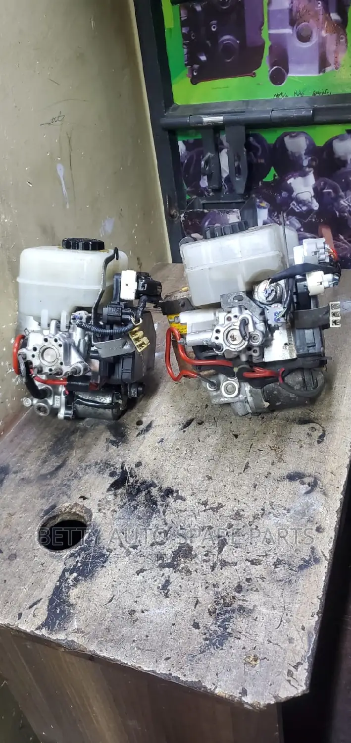 Toyota Land Cruiser Complete Break Booster
