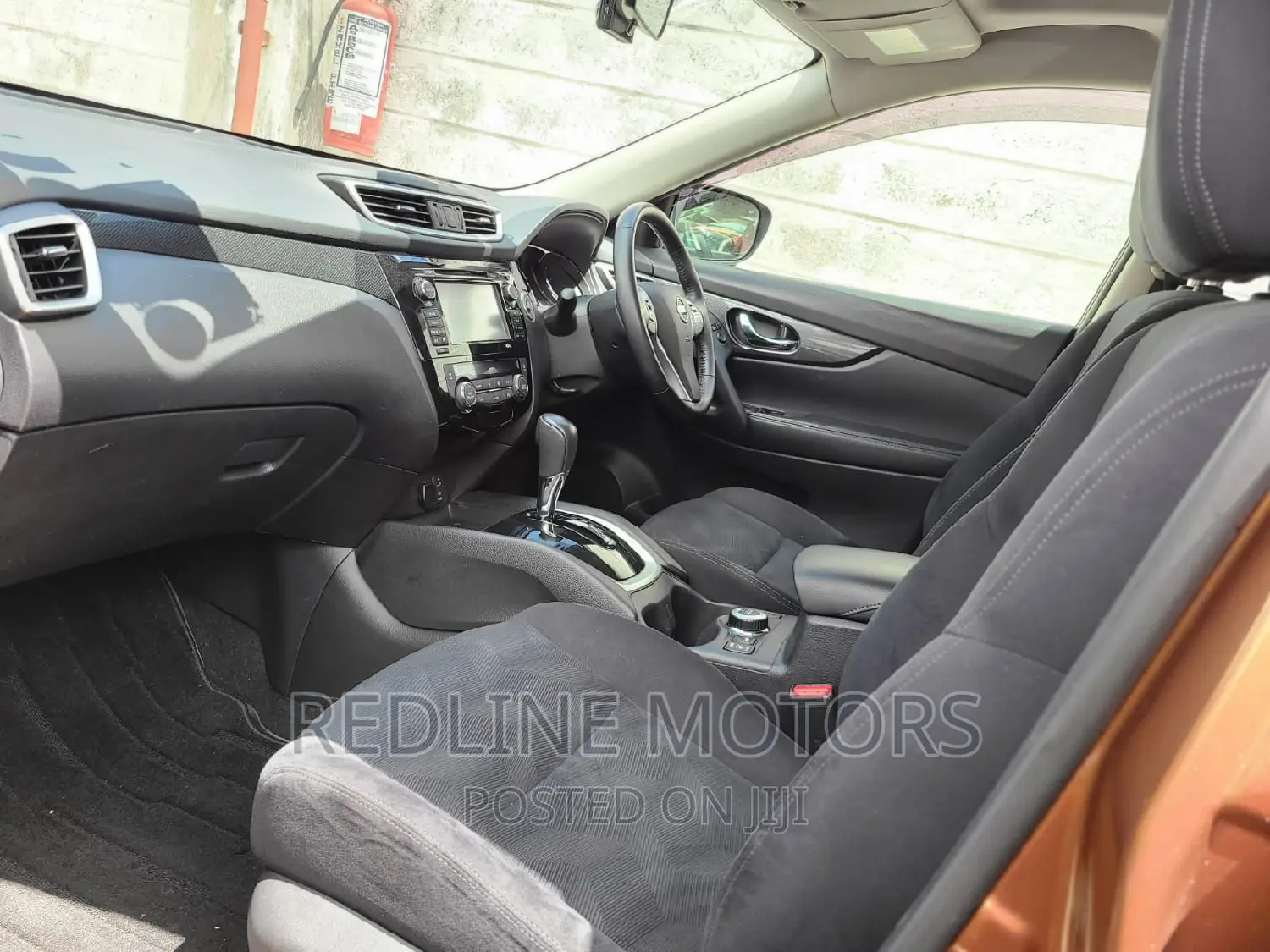 Nissan X-Trail 2016 Orange