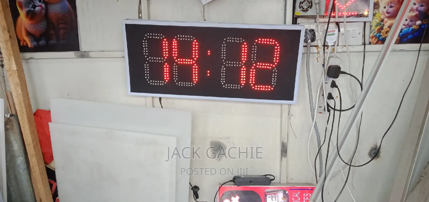 Big Digital Clock