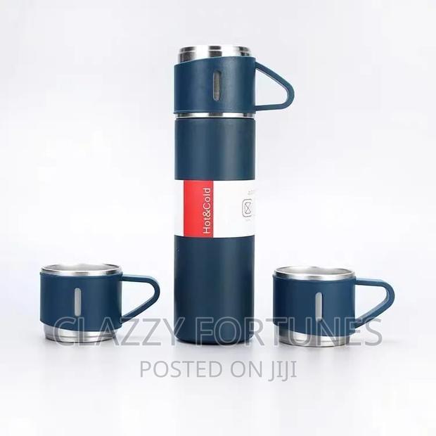 500ml Thermo Cup Set With Extra 2 Cups and a Gift Bag - thumbnail 2