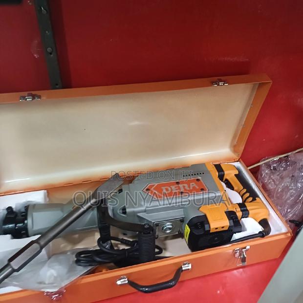 Electric Concrete Breaker (Demolisher).